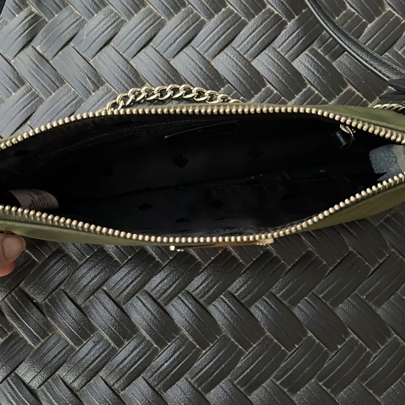 Like new Kate Spade Crossbody Bag - Picture 6 of 9
